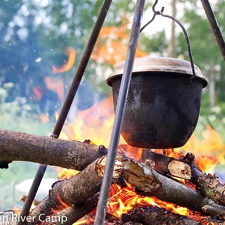 Robinson River Camp Кемпинг Радовлица